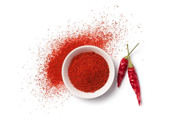 Punainen kuuma chili jauhe ja paprika maukasta ruoanlaittoa varten — kuvapankkivalokuva