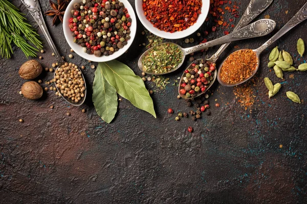 Top View Mix Bright Spices Vintage Silver Spoons Bowls Ingredient — Stock Photo, Image