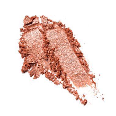 Düz fırça darbesi. Kırık parlak kahverengi ya da bronz renk göz farı beyaz arka grubunda izole edilmiş kozmetik güzellik ürünü örneği olarak