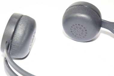 Kulaklık bluetooth beyaz arkaplan