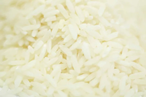 Άψητο Ξηρό Ρύζι Λευκό Φόντο — Φωτογραφία Αρχείου
