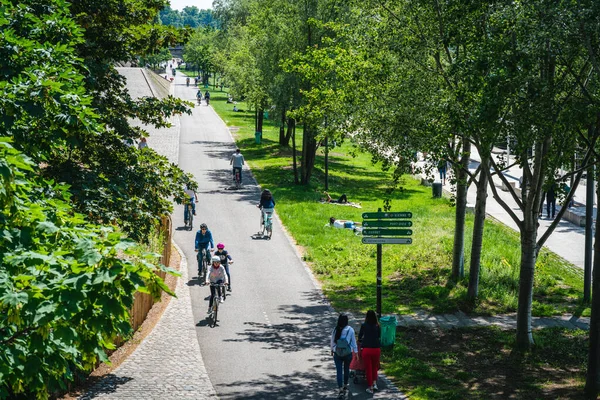 Lyon France May 2020 People Doing Bicycle Rhone River Bank — Stock Photo, Image
