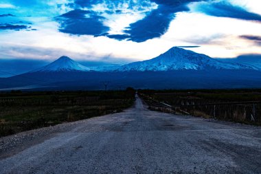 Ermenistan 'ın Ararat Dağı Yolu