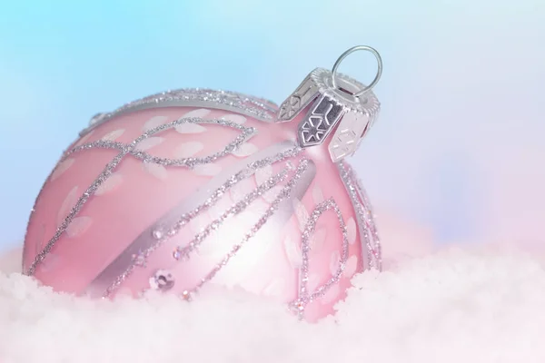 Pastel navidad bauble —  Fotos de Stock