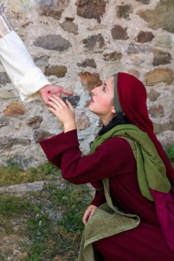 Mary İsa Paskalya gününde tanır.