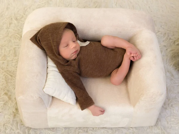 Relaxing on his couch — Stock Photo, Image