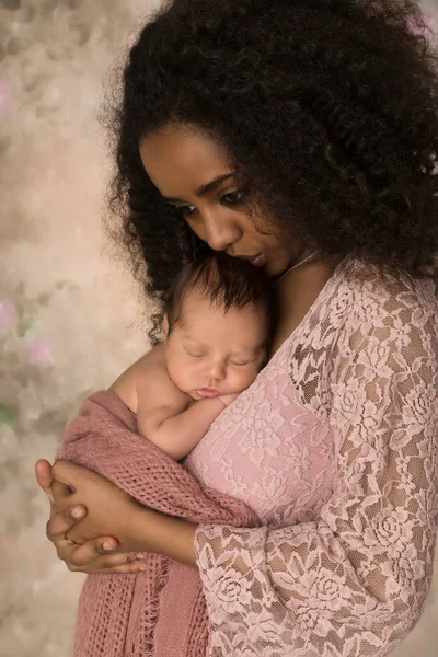 Kisses for little baby — Stock Photo, Image