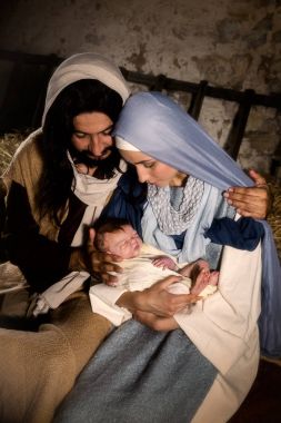 Bir ahırda Noel İsa'nın Doğuşu