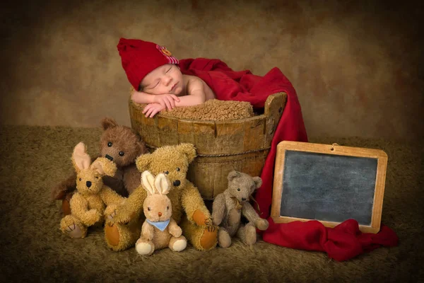 Νεογέννητο μωρό με όνομα πλάκα — Φωτογραφία Αρχείου