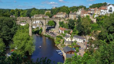 Knaresborough viyadük ile