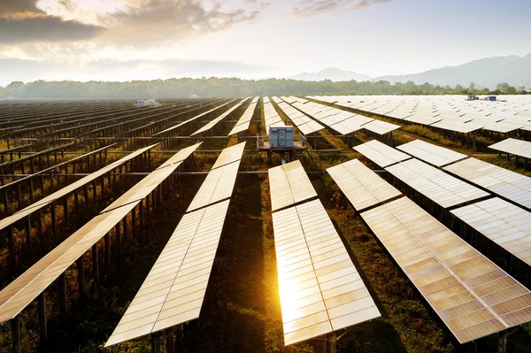 グリーン エネルギー太陽光発電 — ストック写真
