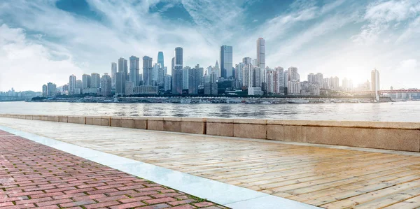 Horizonte de la ciudad moderna —  Fotos de Stock