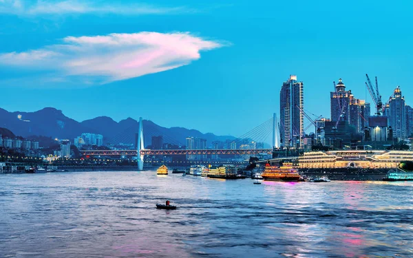 China Chongqing Stadtbeleuchtung — Stockfoto