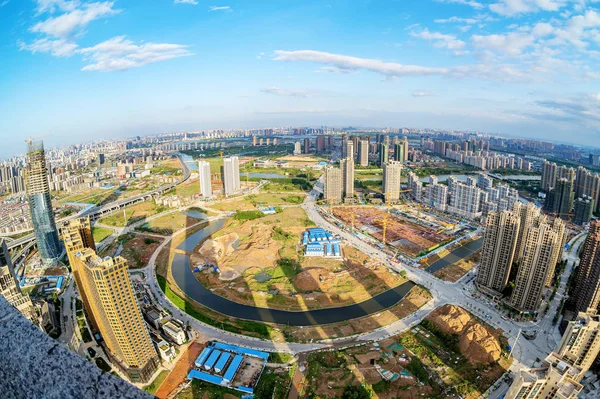 Вид с воздуха на большие строительные площадки — стоковое фото