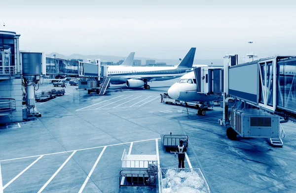 Drukke luchthaven foto 's — Stockfoto