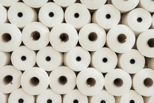 Hilado de algodón arreglado cuidadosamente — Foto de Stock