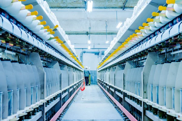 Trabajo en el telar — Foto de Stock