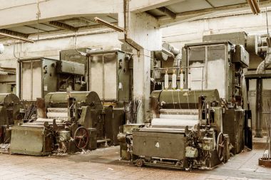 Taraklama makine tekstil fabrikası için