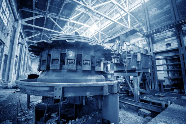 버려진된 오래 된 공장 — 스톡 사진