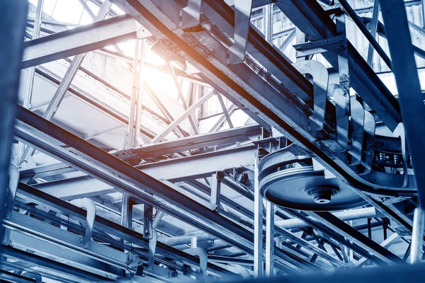 kamyonet üretim hattı