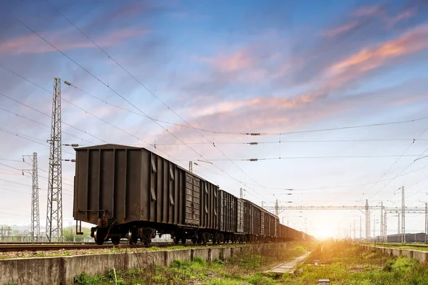 Yerleşik yük treni