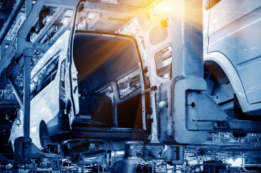 otomobil üretim hattı