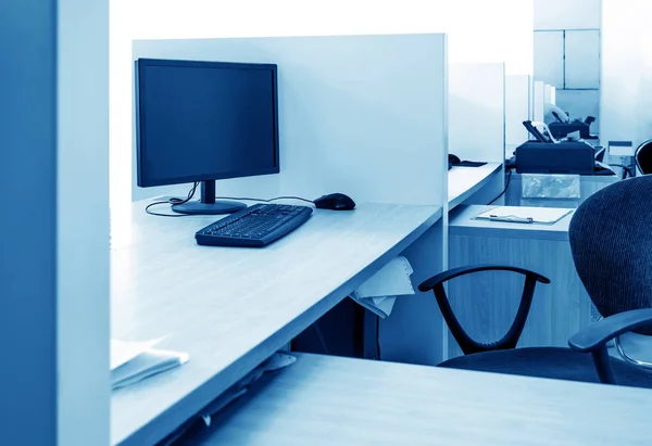 Ambiente de trabalho de escritório e computador — Fotografia de Stock