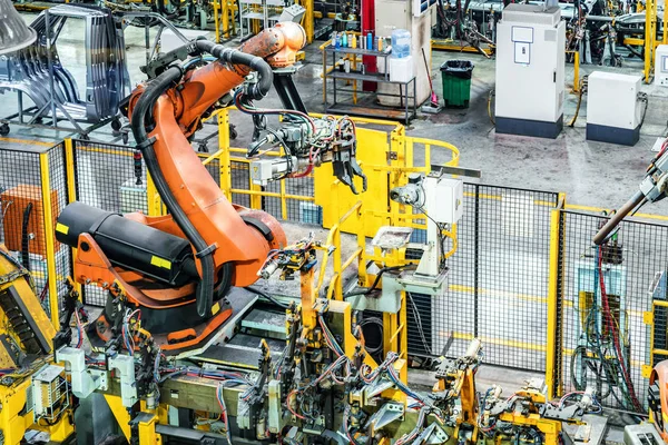 Linea di produzione auto del robot — Foto Stock