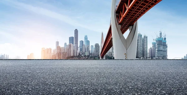 Horizonte de la ciudad moderna —  Fotos de Stock