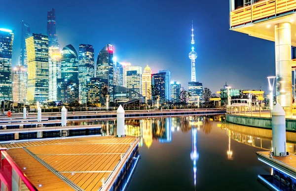 Shanghai skyline van de stad — Stockfoto