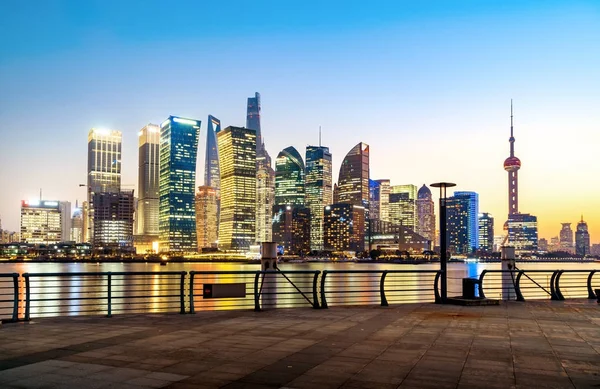 Skyline della città di Shanghai — Foto Stock