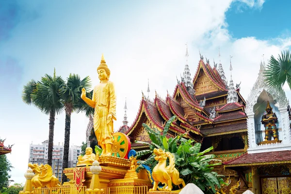 Buddhistische Statuen von Yunnan Xishuangbanna — Stockfoto