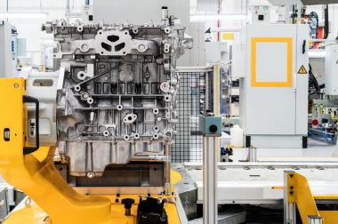 otomobil üretim hattı