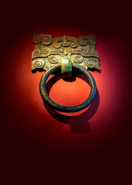 Door knockers in the temple of heaven in beijing — Stock Photo, Image