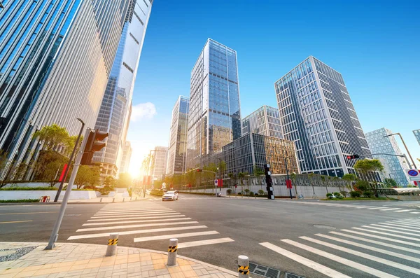 Hochhaus im Finanzviertel — Stockfoto