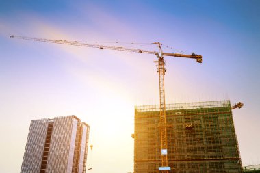 Alacakaranlıkta şantiye