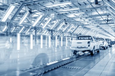 otomobil üretim hattı