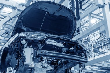 otomobil üretim hattı