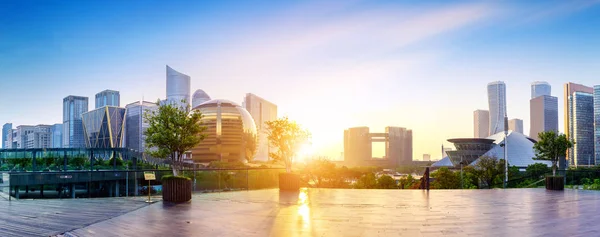 Edificio moderno en hangzhou — Foto de Stock