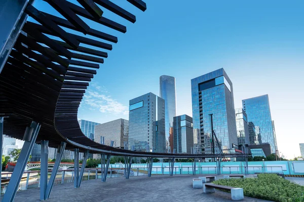 Stadsplein Moderne Wolkenkrabbers Ninbo China — Stockfoto