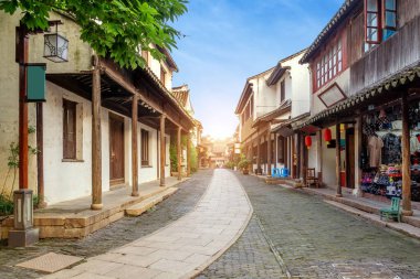 Antik Zhouzhuang, Çin 'in ünlü bir tarihi ve kültürel kentidir. Jiangsu Eyaleti, Çin 'de yer almaktadır..