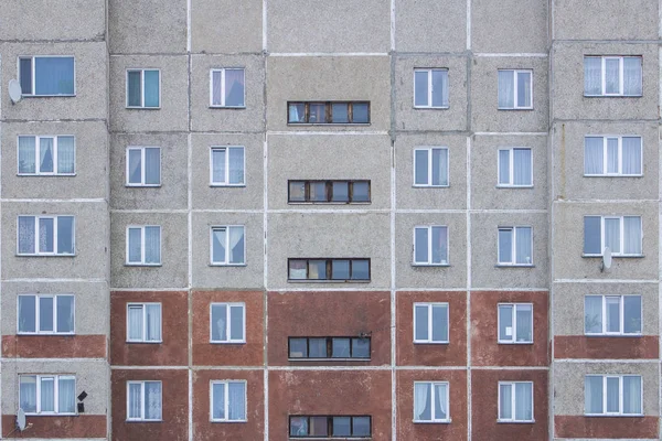 Вид на зовнішню будівлю квартири. багатоповерхових квартир — стокове фото