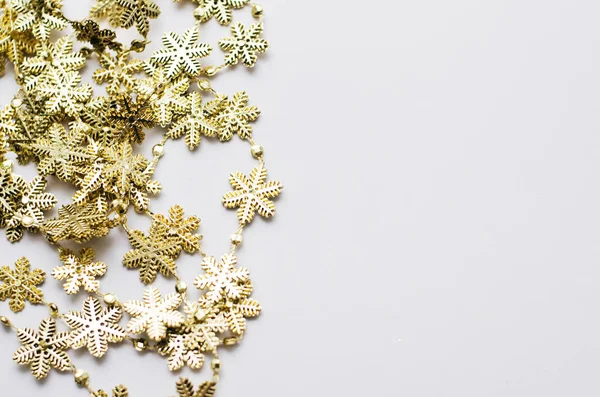 Sarı kar taneleri Noel arka plan