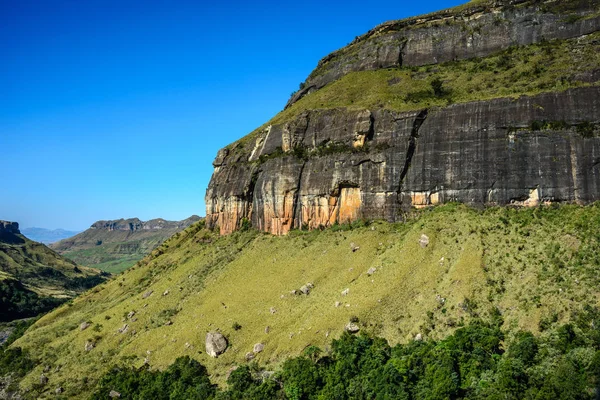 Parque Nacional Royal Natal en las montañas Drakensberg, Sudáfrica —  Fotos de Stock