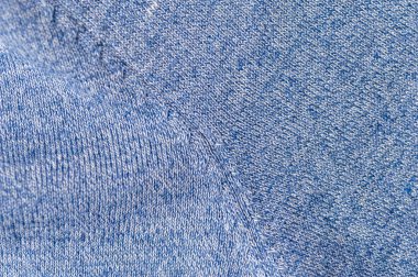 Kazaklardan örülmüş mavi kumaş.