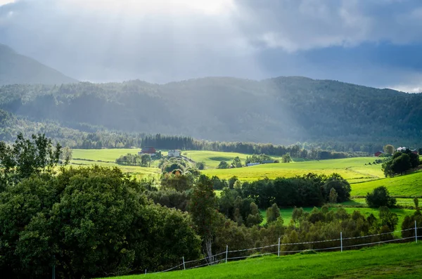 Foto van het landschap van Noorwegen — Stockfoto