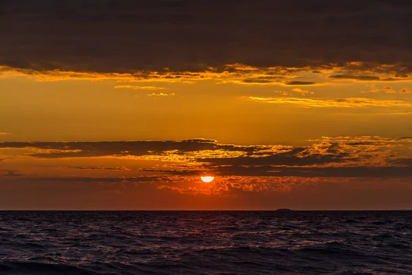 Coucher de soleil sur le lac Supérieur — Photo