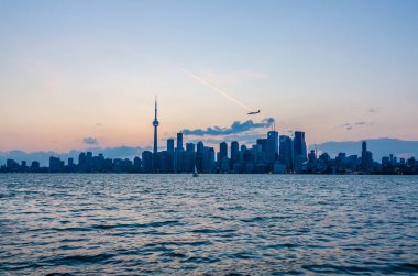 Akşam saat Toronto manzarası
