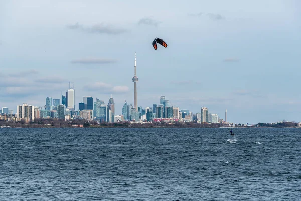 Toronto skyline and Ontario Lake — Stock Photo, Image