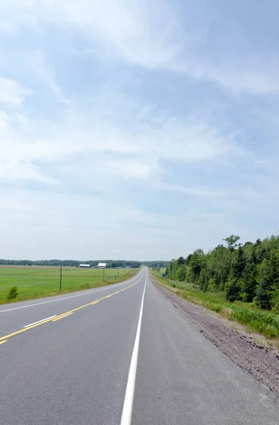 Trans Canada highway — Stockfoto